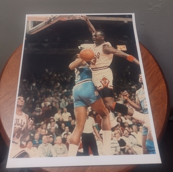 MICHAEL JORDAN & KOBE BRYANT 16 POSTER ULTRA GLOSSY REPRINT 8.5x11 BUNDLE SET!🤩 - Picture 5 of 16